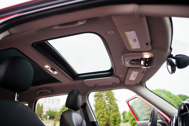 What to Do When Your Sunroof is Cracked in League City, Texas – Imperium Auto Glass
