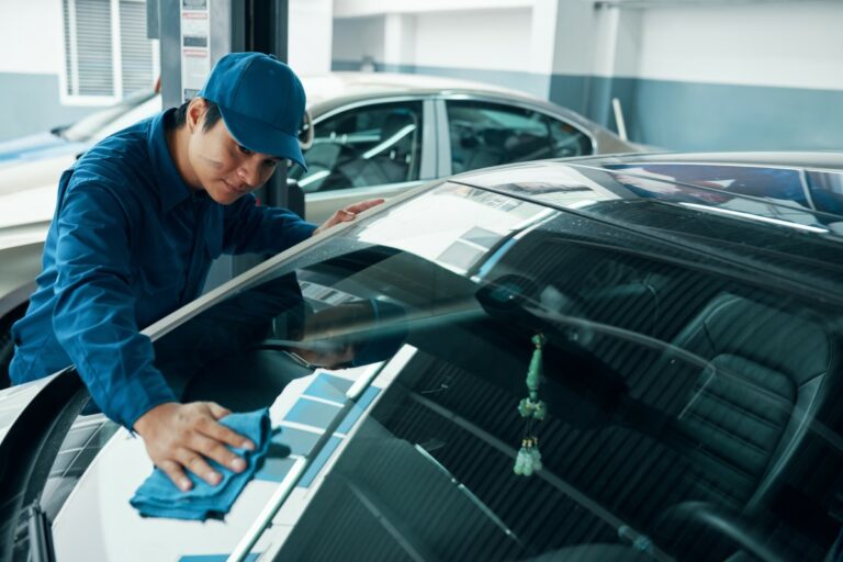 How is Mobile Windshield Repair Service Beneficial?