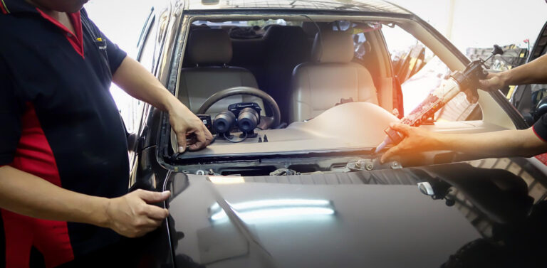 Top 8 Questions to Ask Before Windshield Replacement in Pearland, TX