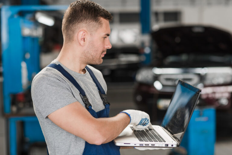 Fast, Reliable Windshield Repairs in Houston, TX